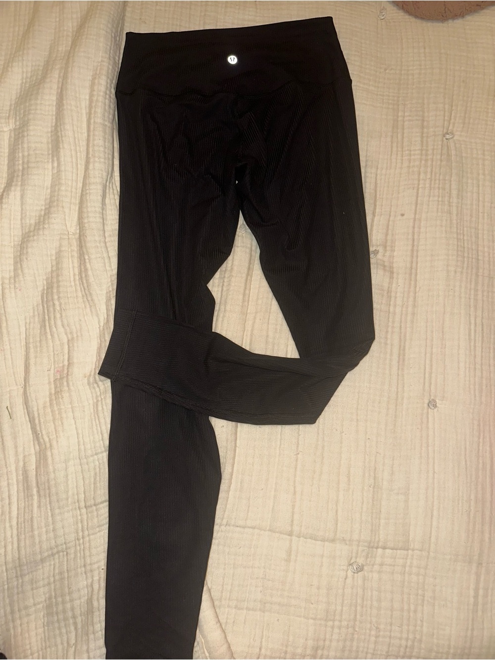 Lululemon Black Align Ribbed High-Rise Leggings size 8 - Picture 3 of 6